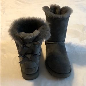 Grey UGG Boots with bow ties!